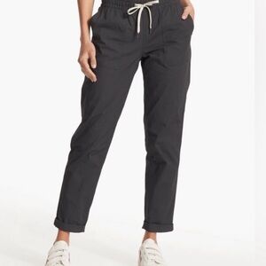 Vuori Ripstop Climber Pant. Hiking. Camping. Women's. Size Small. Charcoal Gray